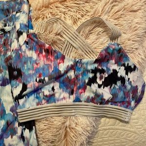 Fabletics matching workout set